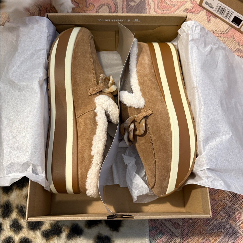 Dolce Vita Jamey Plush Slip on Loafer - Picture 5 of 6